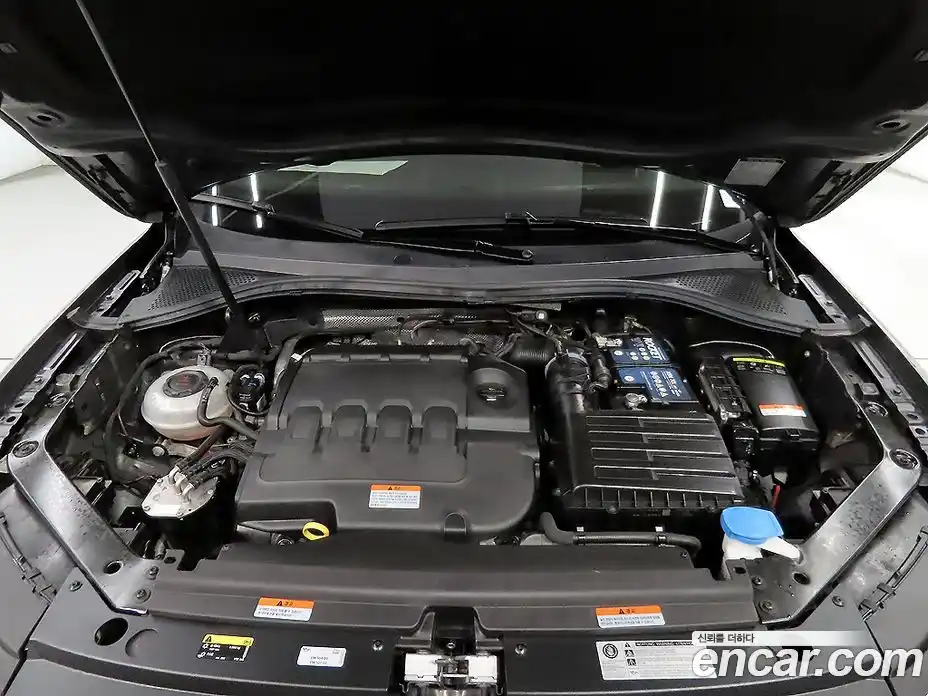 Volkswagen Tiguan 2020 2.0 гидро в Москве № 215203, фото 19