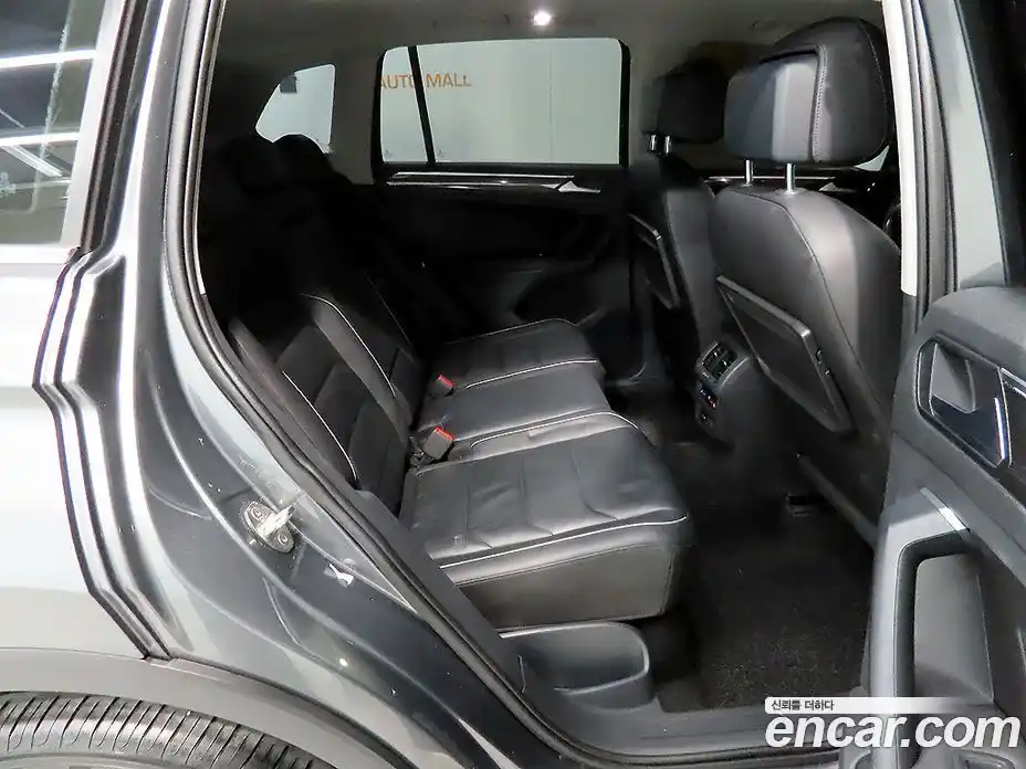 Volkswagen Tiguan 2020 2.0 гидро в Москве № 215203, фото 8