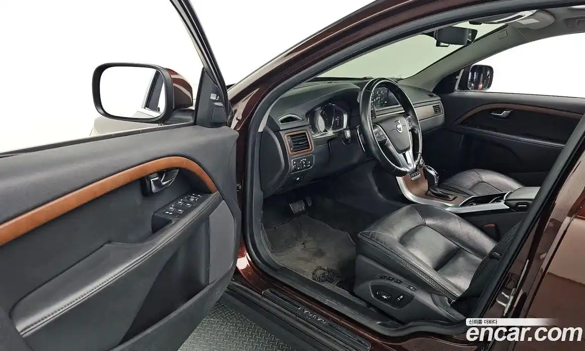 Volvo XC70 2016 2.0 гидро в Москве № 218158, фото 11