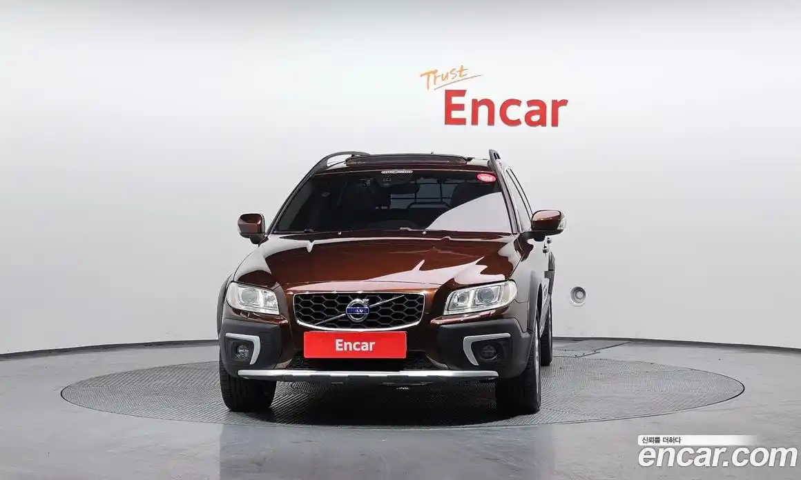 Volvo XC70 2016 2.0 гидро в Москве № 218158, фото 3