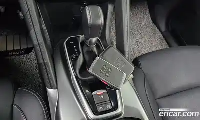 Renault QM6 2020 2.0 гидро в Москве № 221380, миниатюра 9