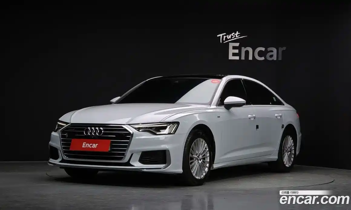 Audi A6 2020 2.0 гидро в Москве № 229772, фото 1