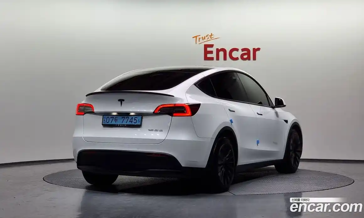 Tesla Model Y 2022 0.2 гидро в Москве № 231813, фото 2