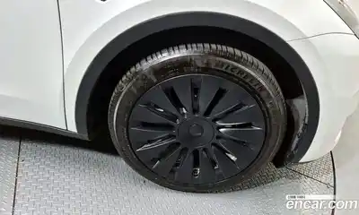 Tesla Model Y 2022 0.2 гидро в Москве № 231813, миниатюра 5