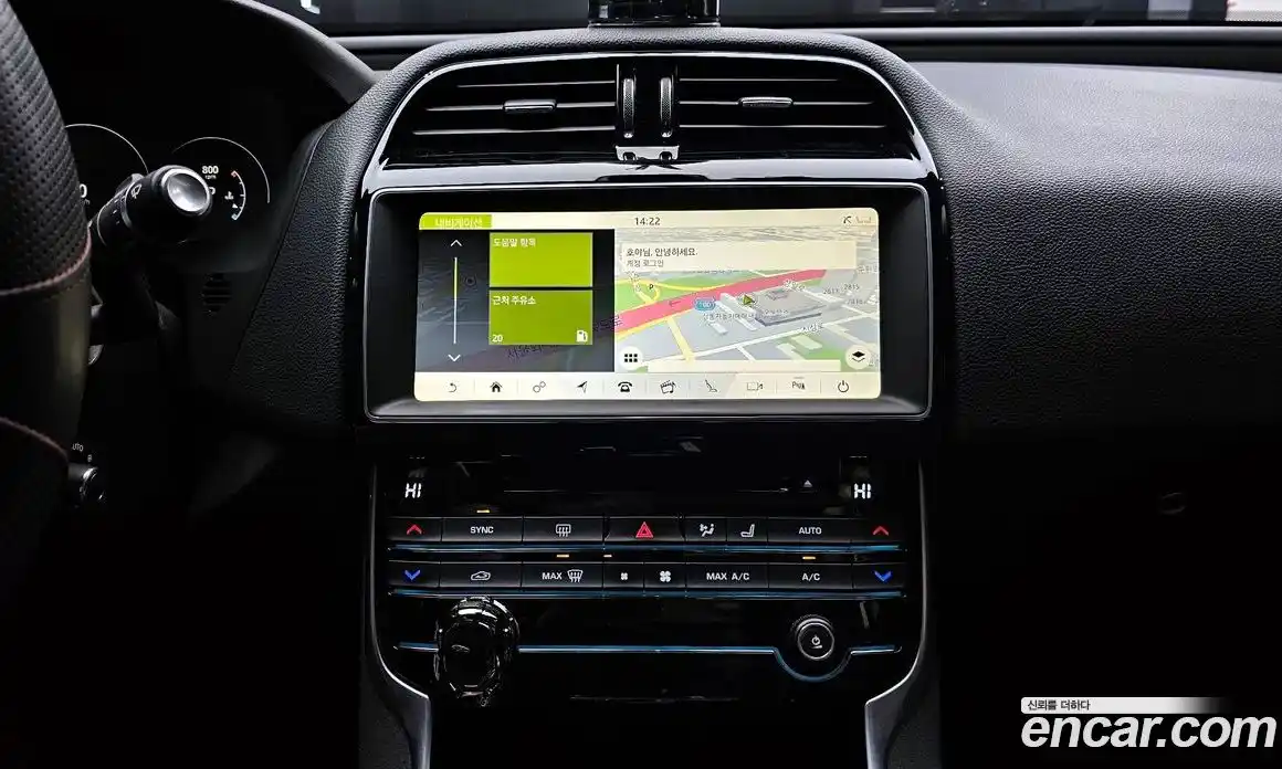 Jaguar XE 2018 2.0 гидро в Москве № 240481, фото 14