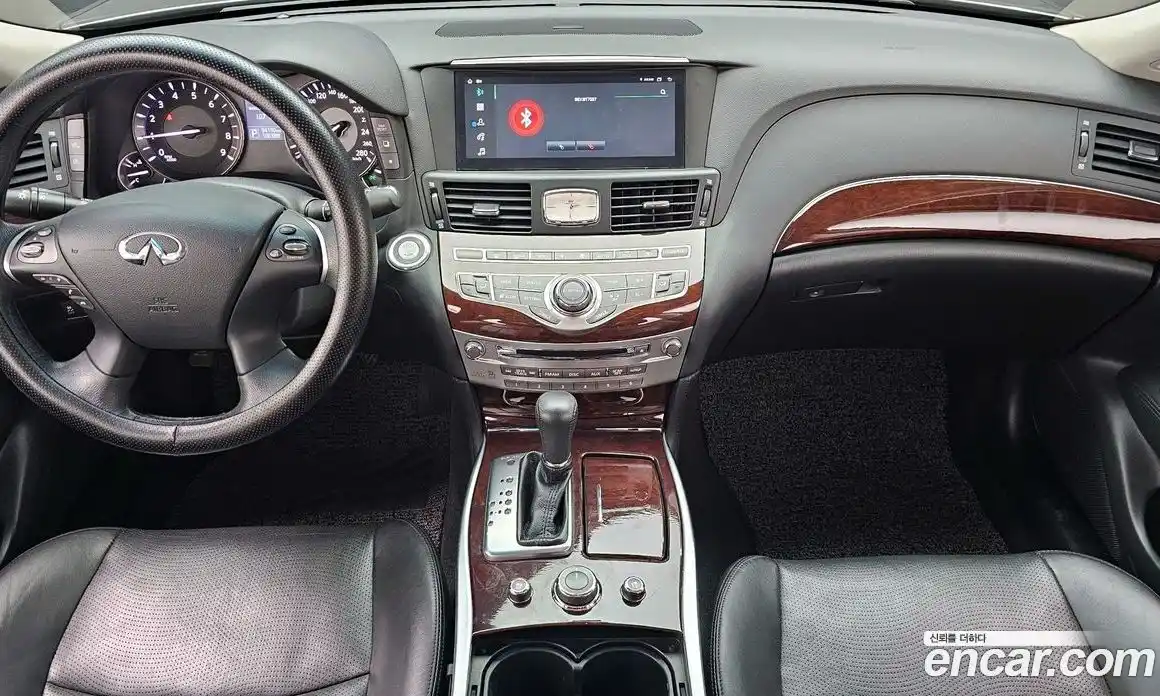 Infiniti Q70 2017 3.7 гидро в Москве № 246627, фото 7