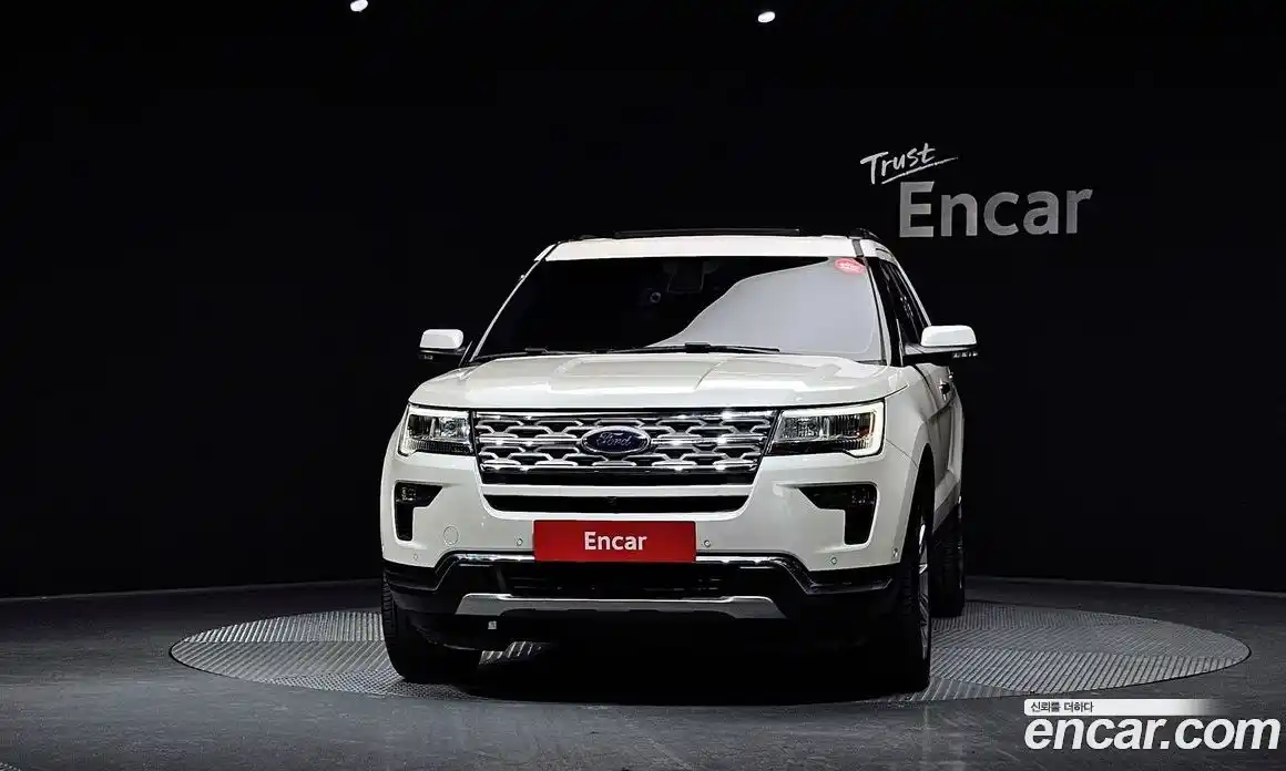 Ford Explorer 2018 2.3 гидро в Москве № 255617, фото 3