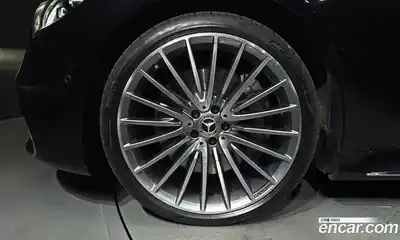 Mercedes-Benz S-Class 2024 3.0 гидро в Москве № 287375, миниатюра 5