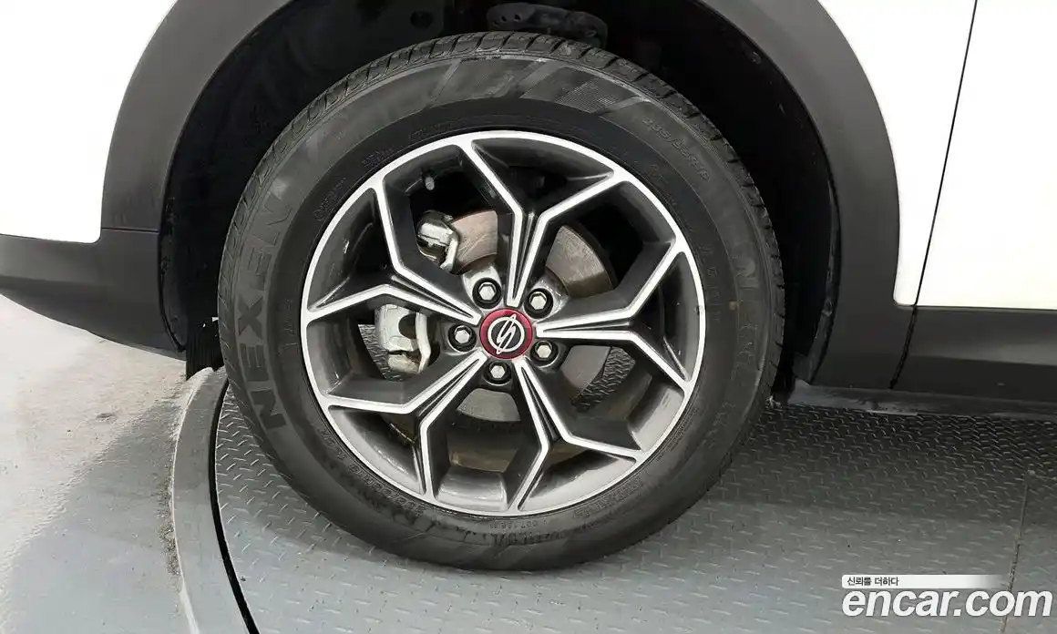 SsangYong Korando 2021 1.5 гидро в Москве № 31672, фото 5
