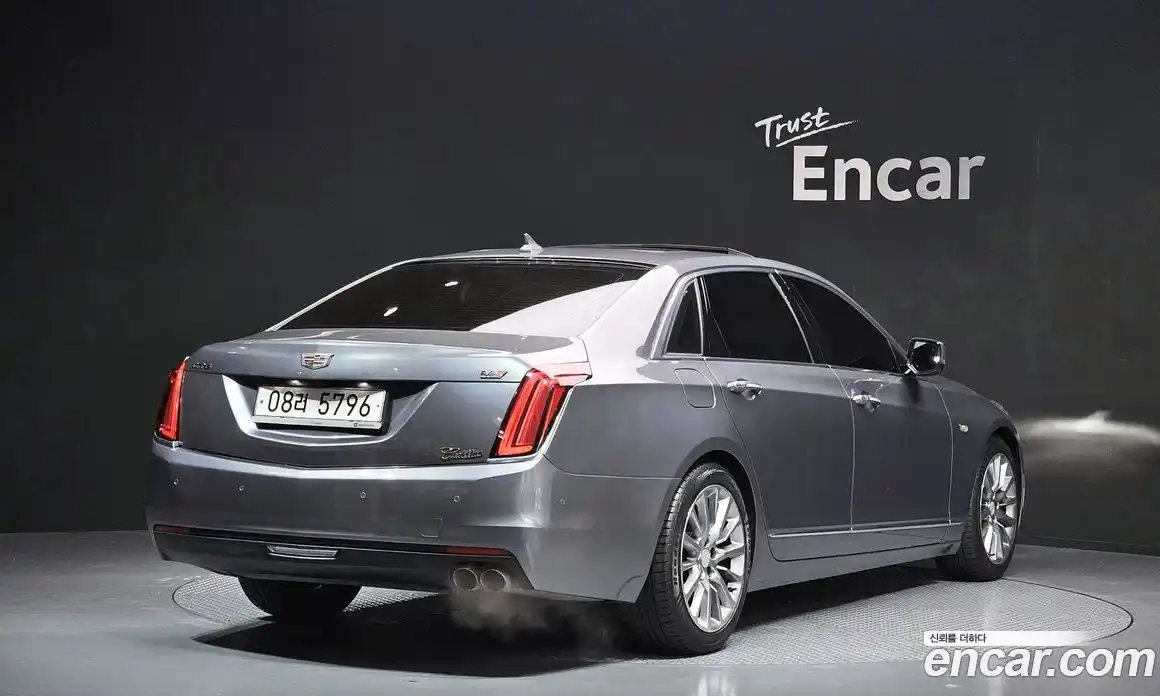 Cadillac CT6 2018 2.0 гидро в Москве № 320942, фото 2