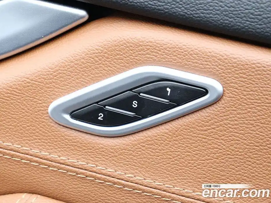 Maserati Levante 2019 3.0 гидро в Москве № 385434, фото 14