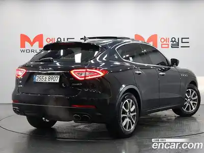 Maserati Levante 2019 3.0 гидро в Москве № 385434, миниатюра 3