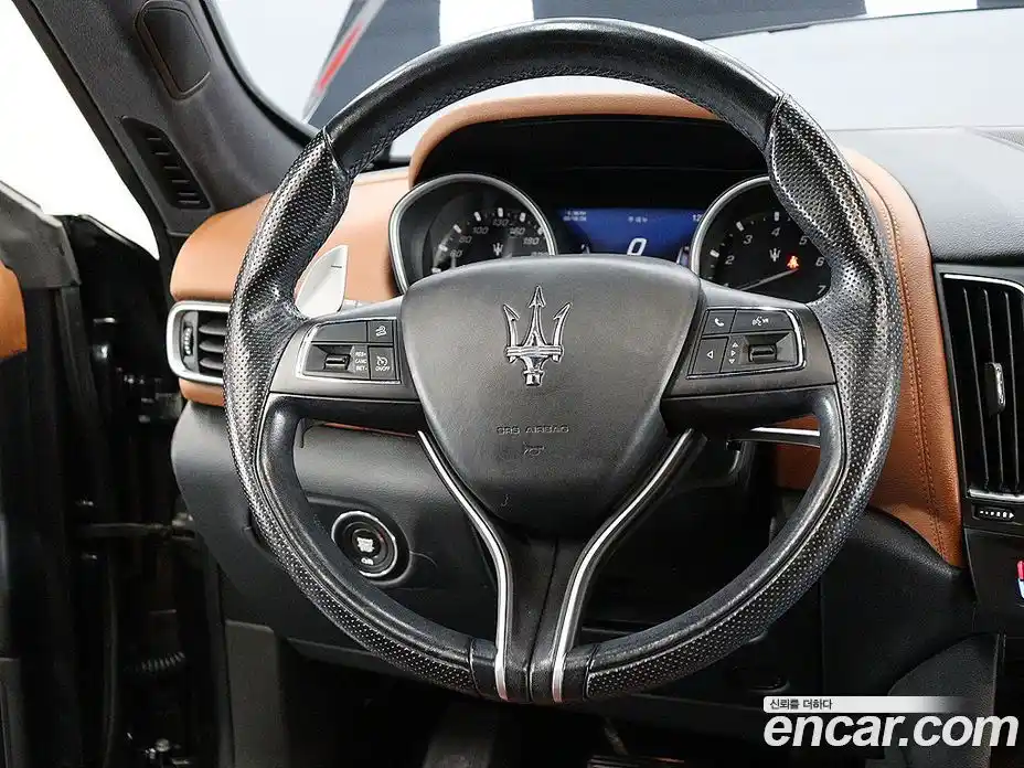 Maserati Levante 2019 3.0 гидро в Москве № 385434, фото 7