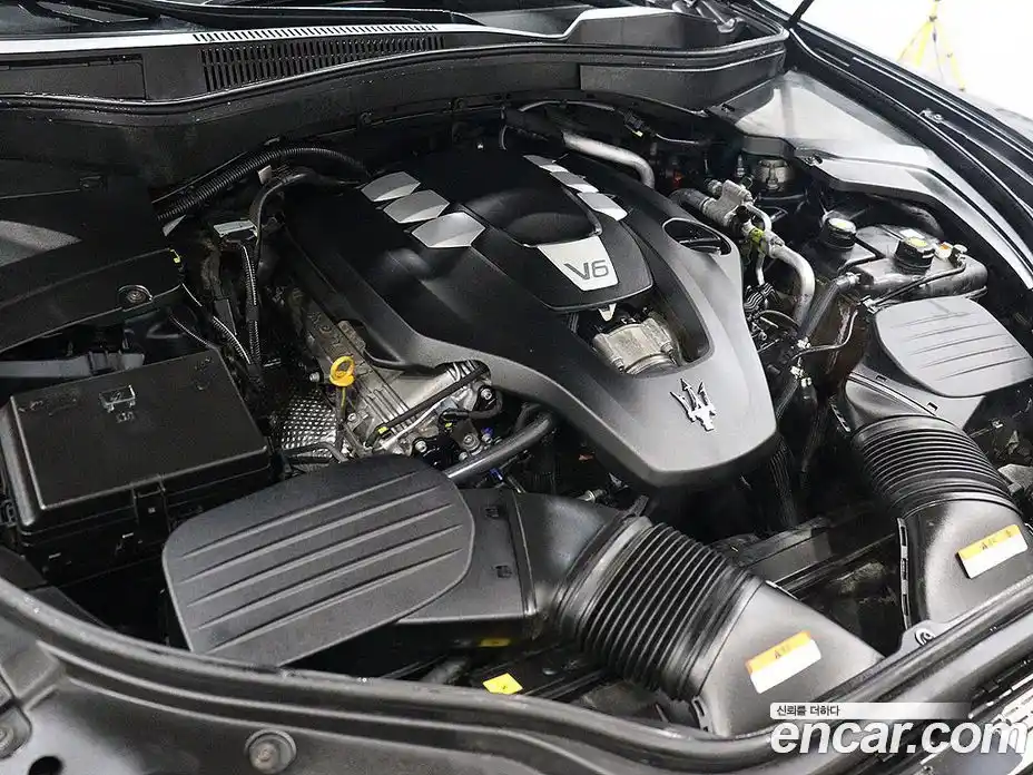 Maserati Levante 2019 3.0 гидро в Москве № 385434, фото 10