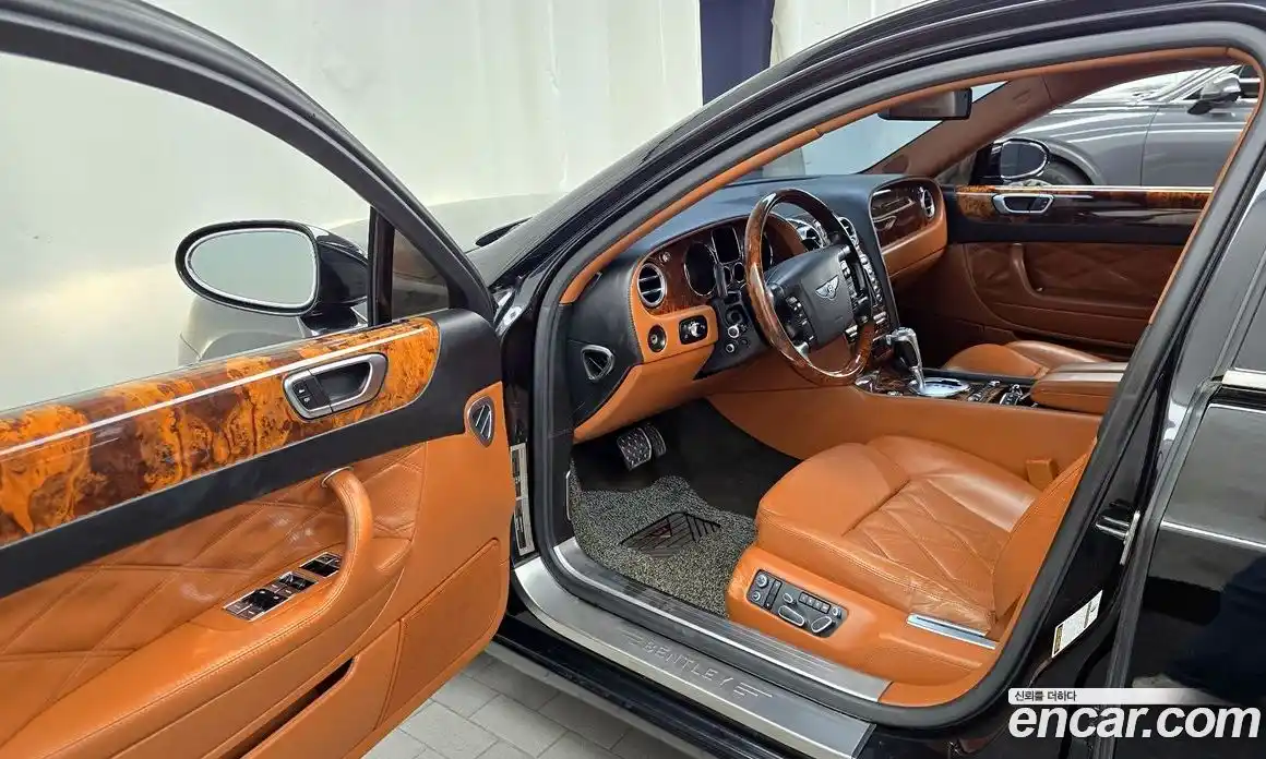 Bentley Flying Spur 2007 6.0 гидро в Москве № 387224, фото 11