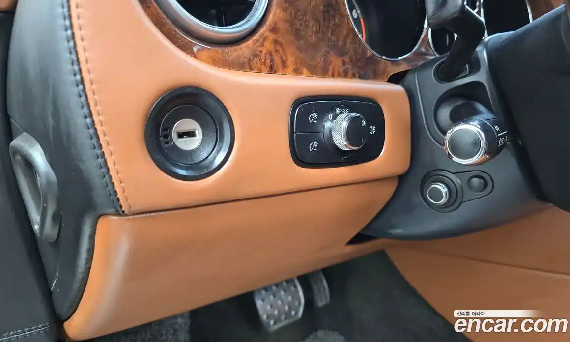 Bentley Flying Spur 2007 6.0 гидро в Москве № 387224, фото 18