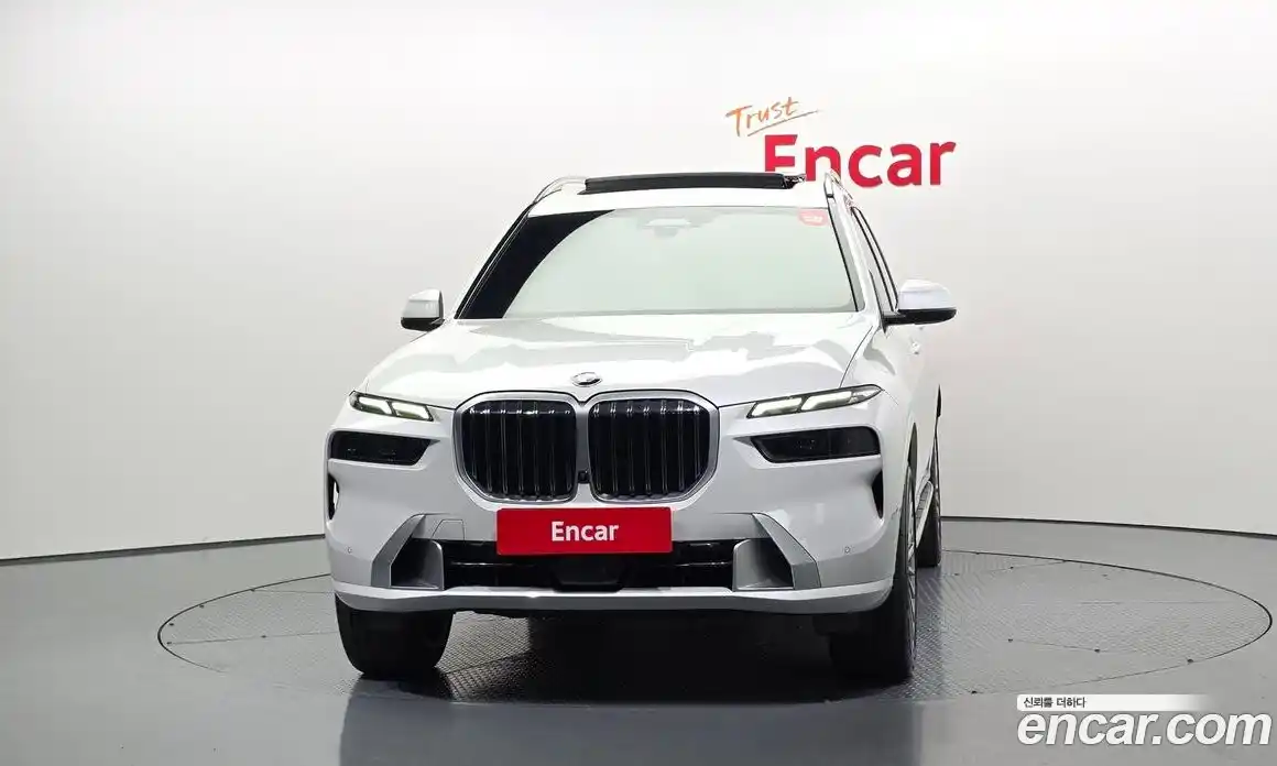 BMW X7 2023 3.0 гидро в Москве № 404672, фото 3