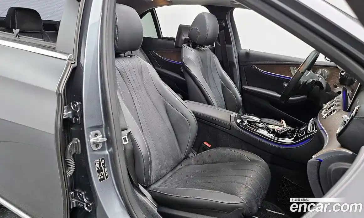 Mercedes-Benz E-Class 2019 2.0 гидро, фото 10
