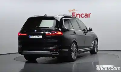 BMW X7 2020 3.0 гидро в Москве № 426303, миниатюра 2