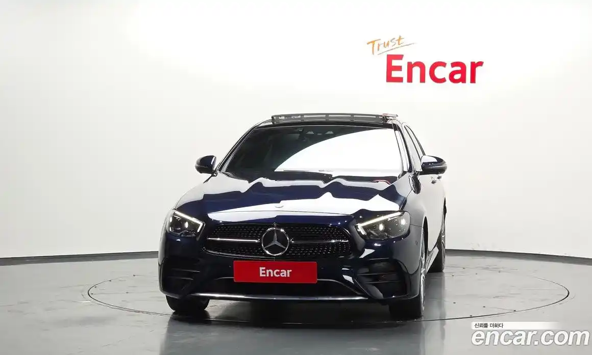 Mercedes-Benz E-Class 2021 2.0 гидро, фото 3