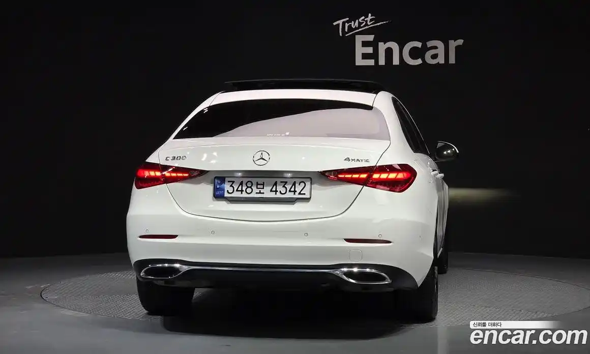 Mercedes-Benz C-Class 2023 2.0 гидро в Москве № 494307, фото 4