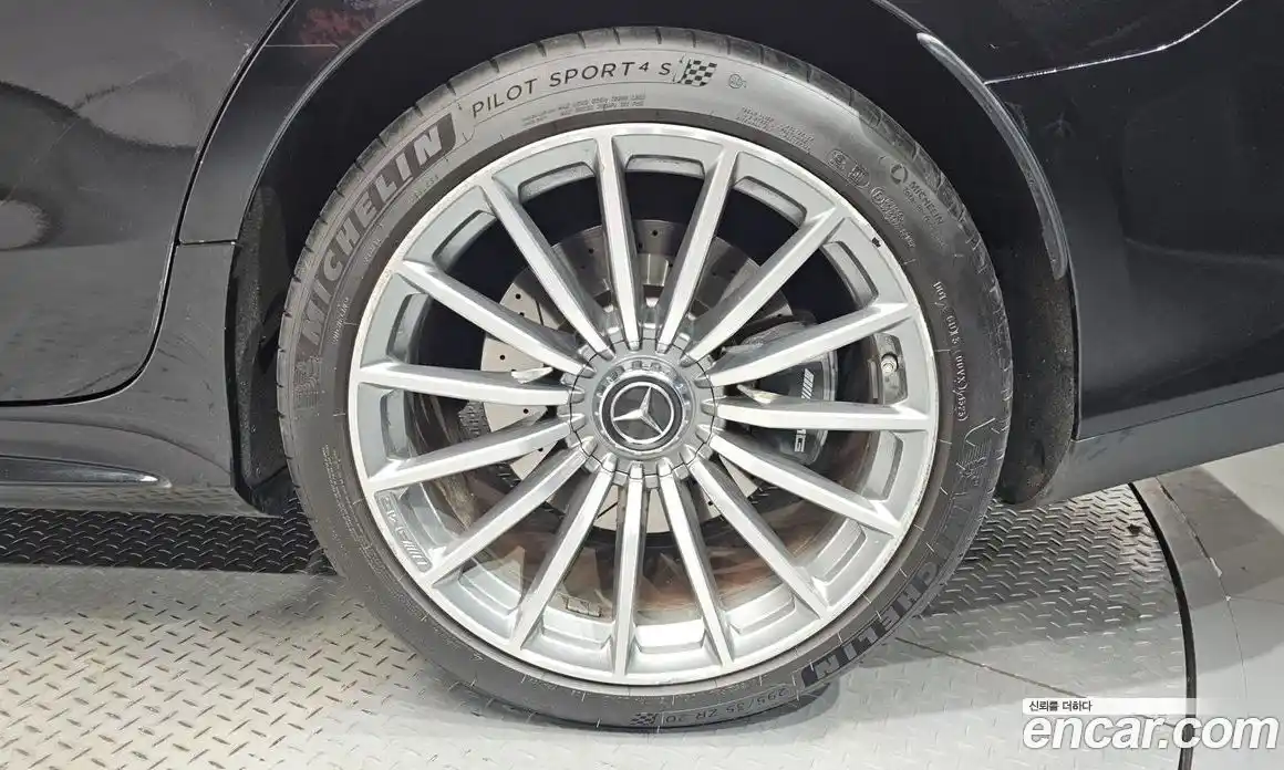 Mercedes-Benz AMG GT 2021 3.0 гидро в Москве № 495504, фото 4