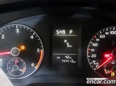 Volkswagen Jetta 2013 1.6 гидро в Москве № 521857, миниатюра 9