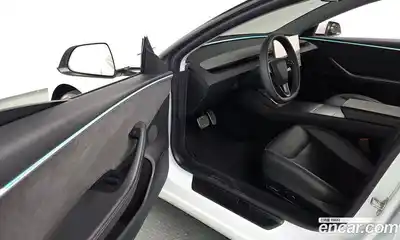 Tesla Model 3 2024 0.2 гидро в Москве № 628268, миниатюра 11