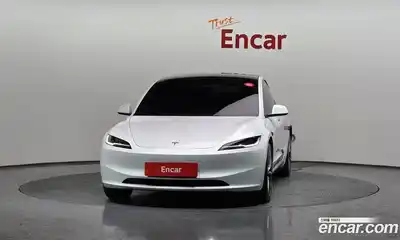Tesla Model 3 2024 0.2 гидро в Москве № 628268, миниатюра 3
