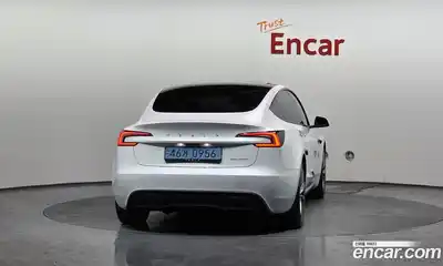 Tesla Model 3 2024 0.2 гидро в Москве № 628268, миниатюра 4