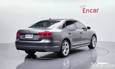 Volkswagen Passat 2015 2.0 гидро в Москве № 629180, миниатюра 2