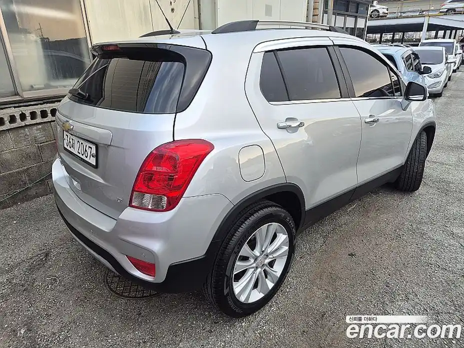 Chevrolet Trax 2018 1.4 Автомат в Москве № 719621, фото 2
