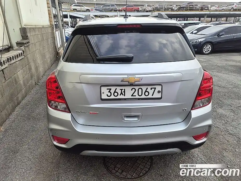 Chevrolet Trax 2018 1.4 Автомат в Москве № 719621, фото 4