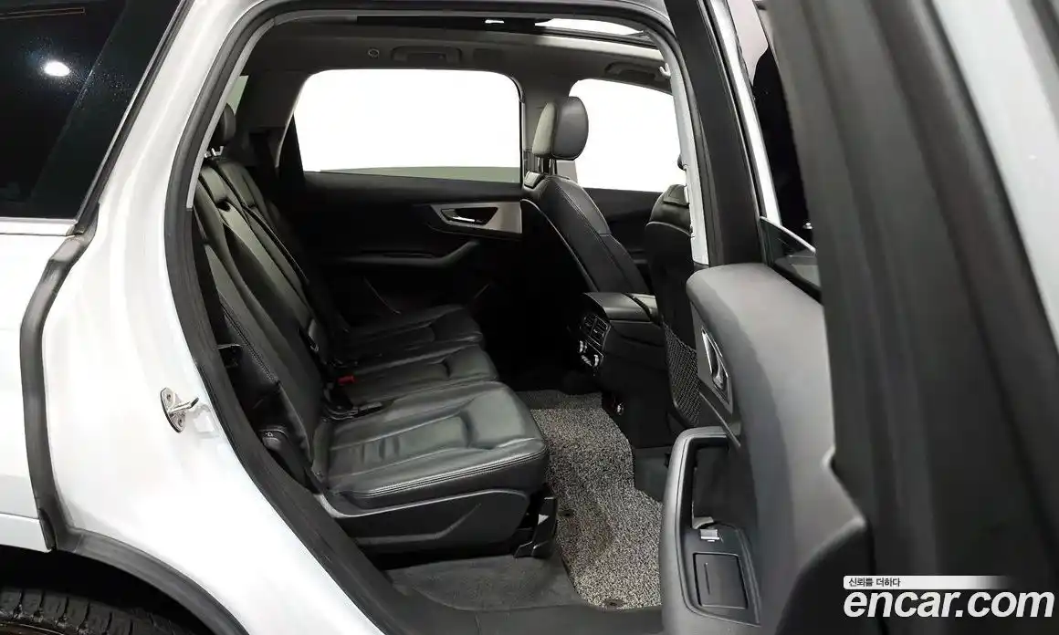 Audi Q7 2019 2.0 гидро в Москве, фото 12