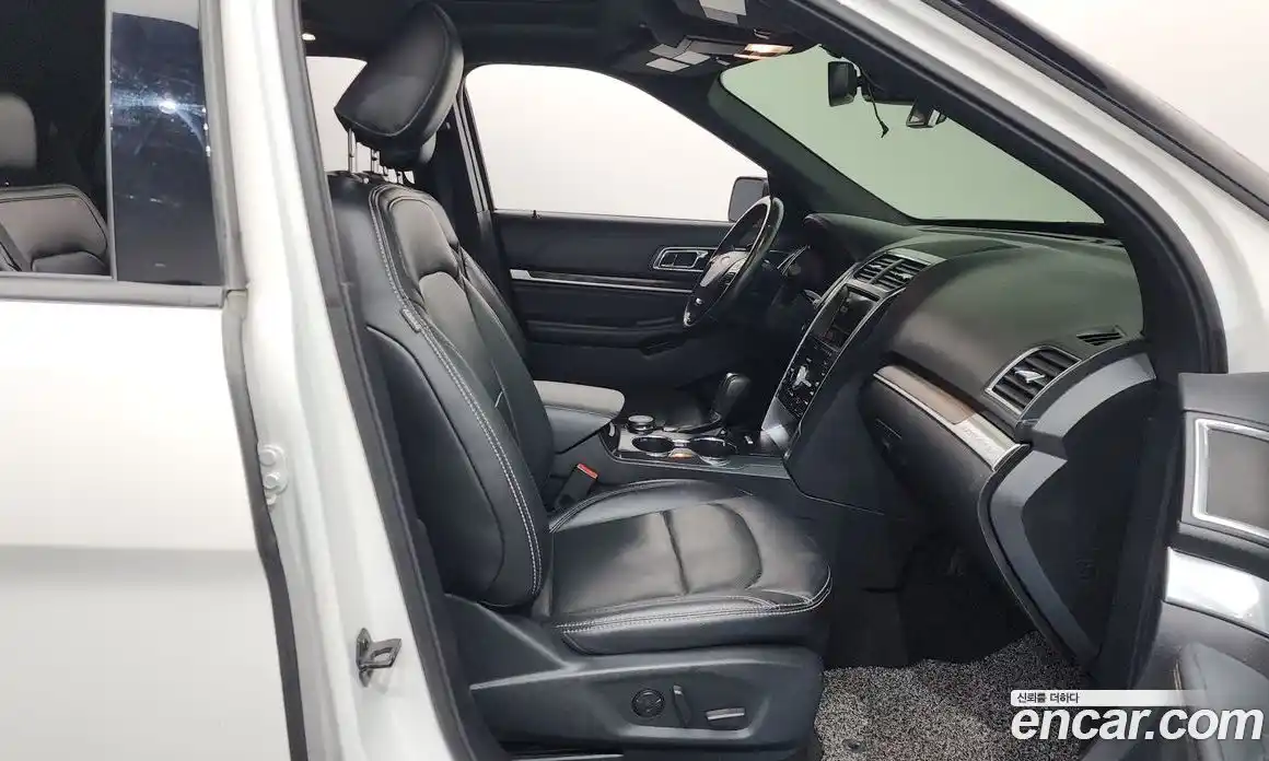 Ford Explorer 2019 2.3 гидро в Москве № 762229, фото 11