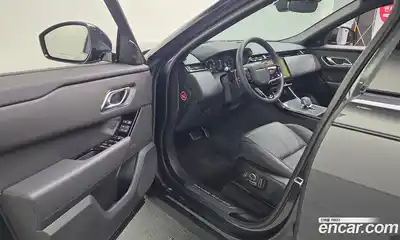 Land Rover Range-Rover Velar 2025 3.0 гидро в Москве № 765921, миниатюра 11