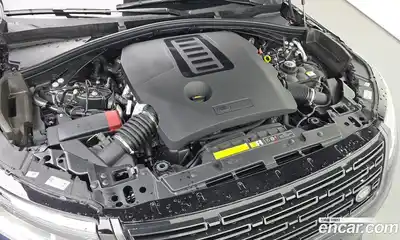 Land Rover Range-Rover Velar 2025 3.0 гидро в Москве № 765921, миниатюра 10