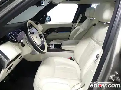 Land Rover Range-Rover 2022 4.4 гидро в Москве № 766043, миниатюра 9