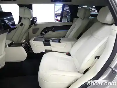 Land Rover Range-Rover 2022 4.4 гидро в Москве № 766043, миниатюра 10