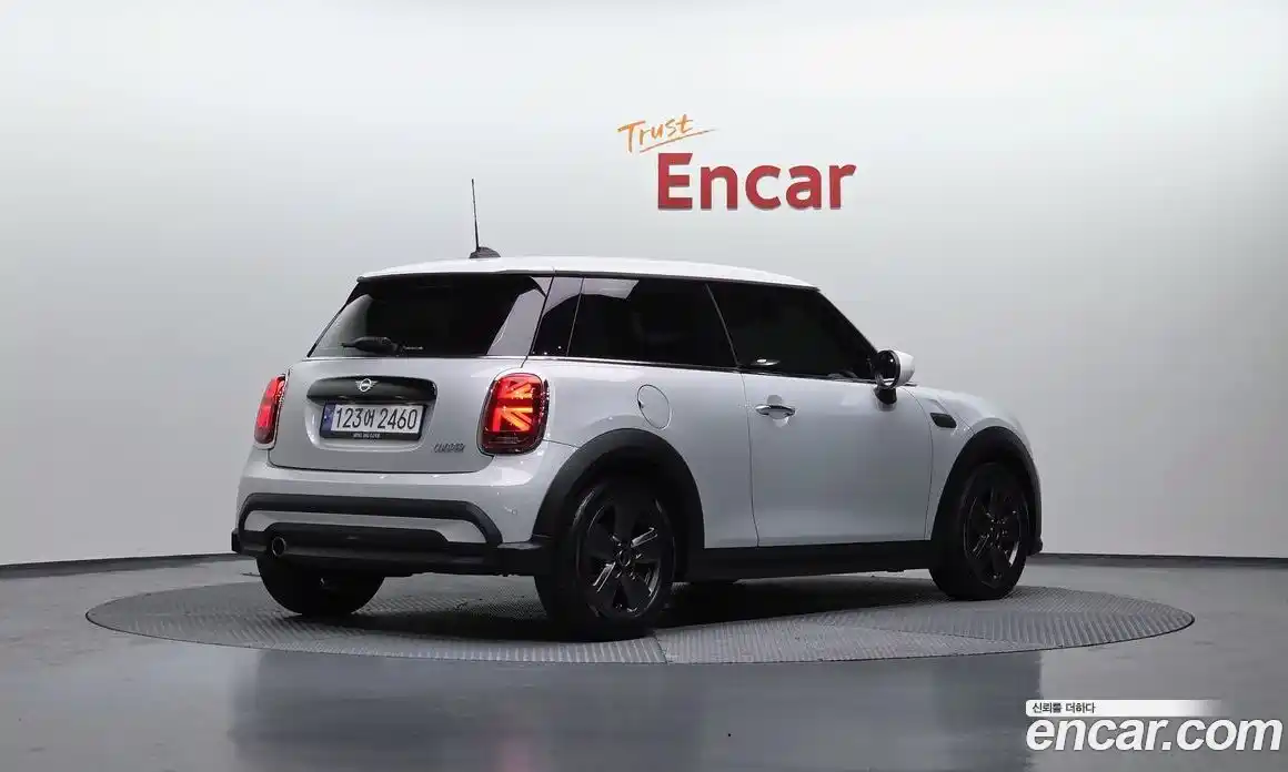 Mini Cooper 2022 1.5 гидро в Москве, фото 2