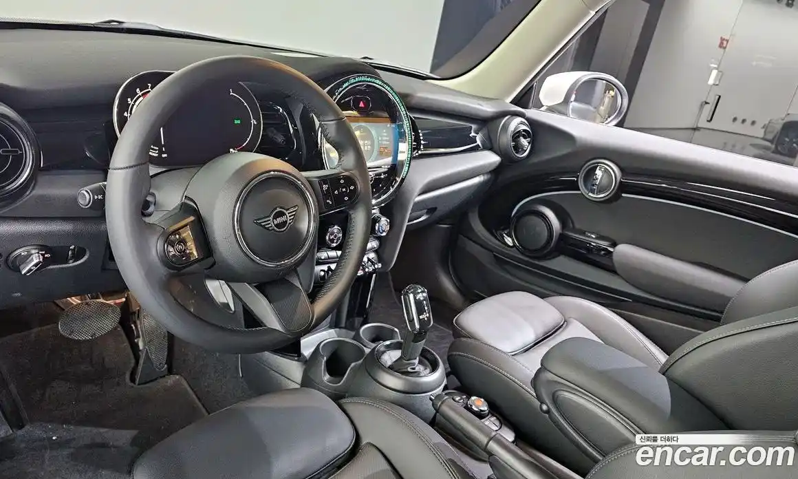 Mini Cooper 2022 1.5 гидро в Москве, фото 7