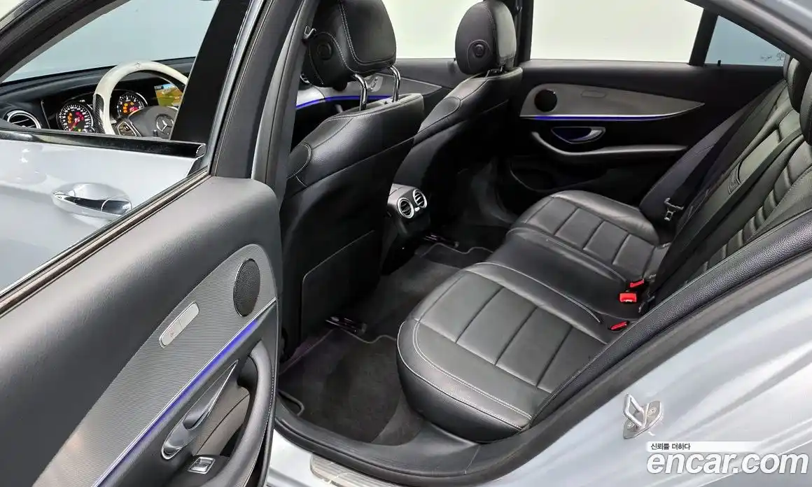 Mercedes-Benz E-Class 2017 1.9 гидро в Москве № 859521, фото 12