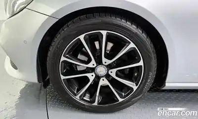 Mercedes-Benz E-Class 2017 1.9 гидро в Москве № 859521, миниатюра 5