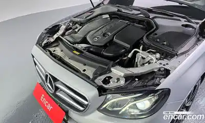 Mercedes-Benz E-Class 2017 1.9 гидро в Москве № 859521, миниатюра 6