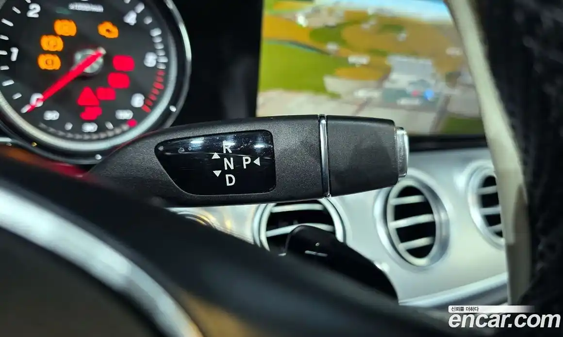 Mercedes-Benz E-Class 2017 1.9 гидро в Москве № 859521, фото 9