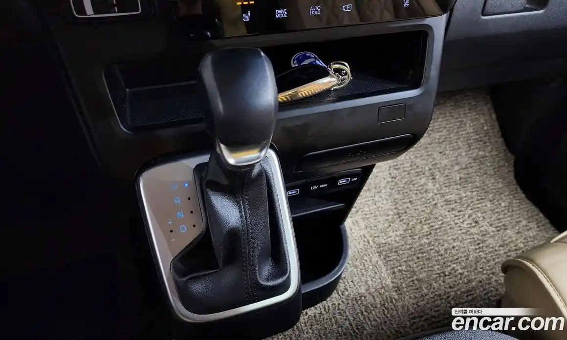 Hyundai Staria 2022 2.2 Автомат в Москве № 887041, фото 9