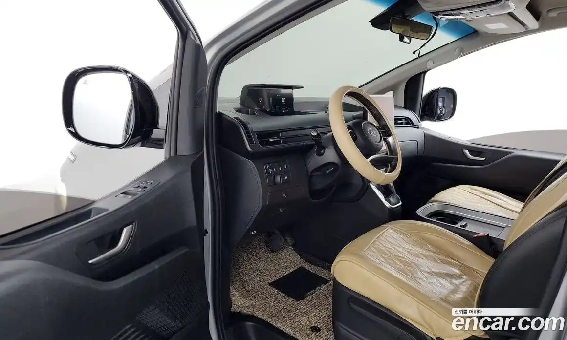 Hyundai Staria 2022 2.2 Автомат в Москве № 887041, фото 10