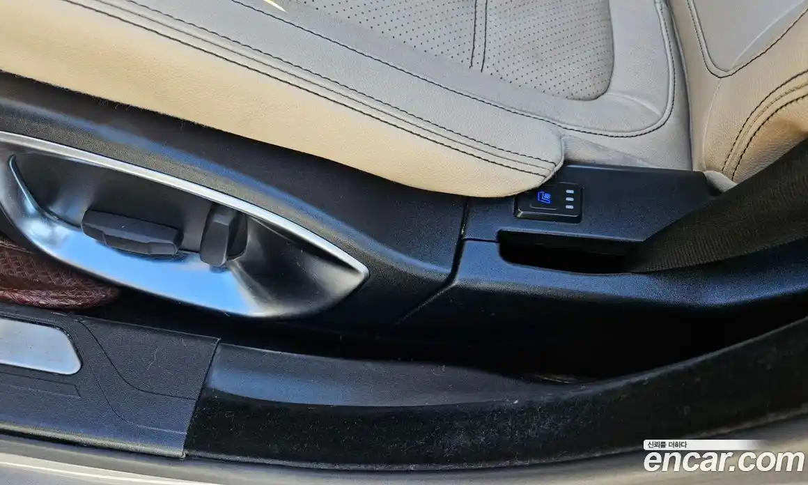 Jaguar XE 2016 2.0 гидро в Москве № 897209, фото 17