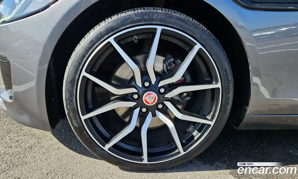 Jaguar XE 2016 2.0 гидро в Москве № 897209, фото 5