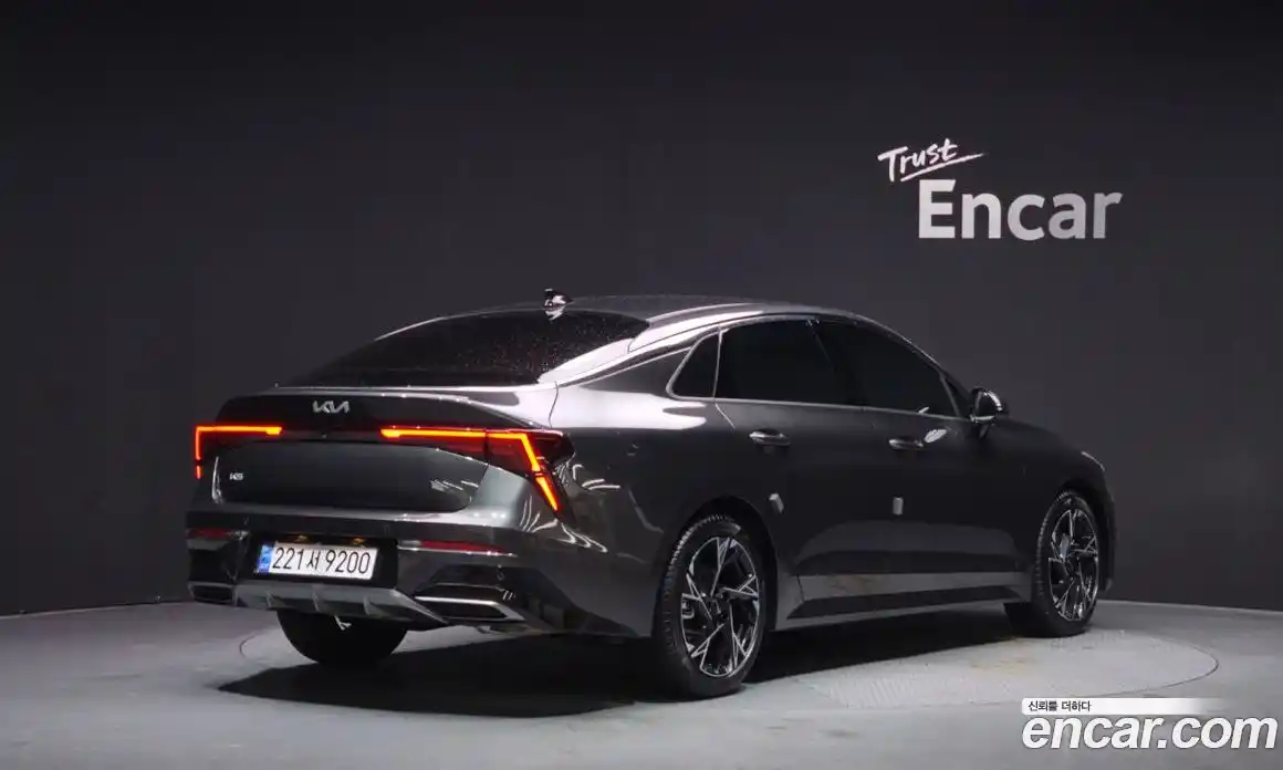 Kia K5 2024 2.0 Автомат в Москве № 928478, фото 2